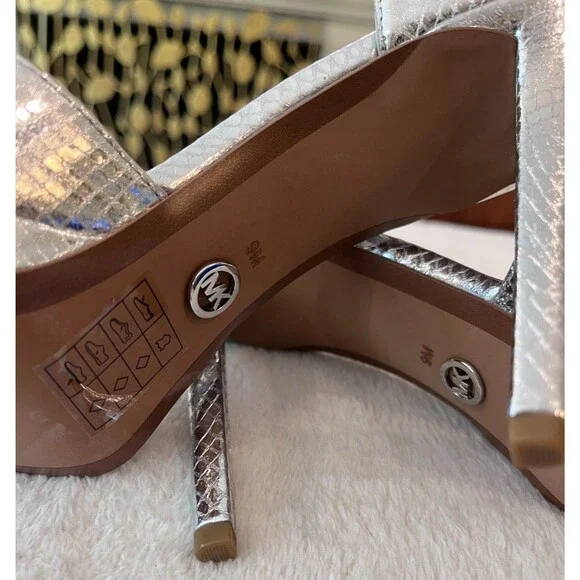 Michael Kors NEW Size 9 Tiegan Metallic Embossed Heel Sandal Silver Leather MK - Picture 11 of 16